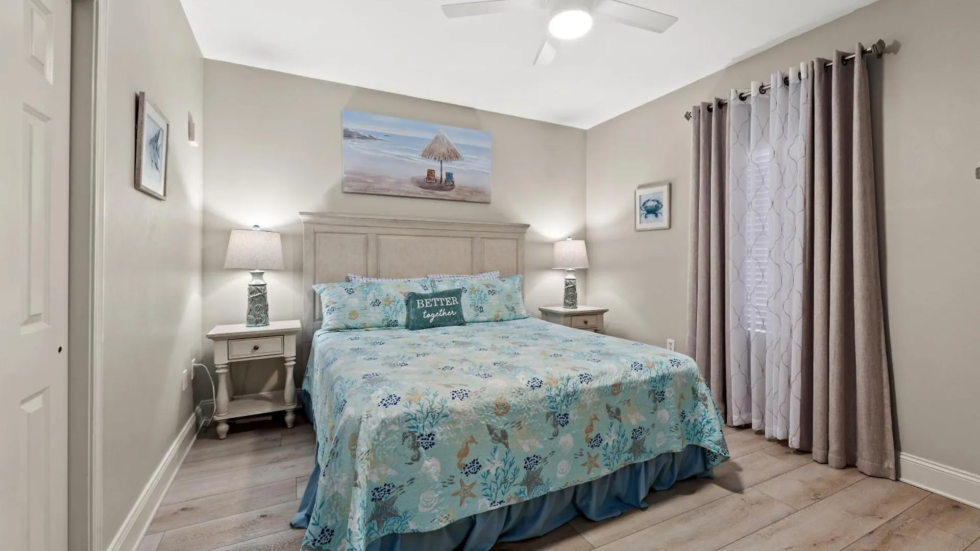 Laketown Wharf 1233 - Anchors Away location