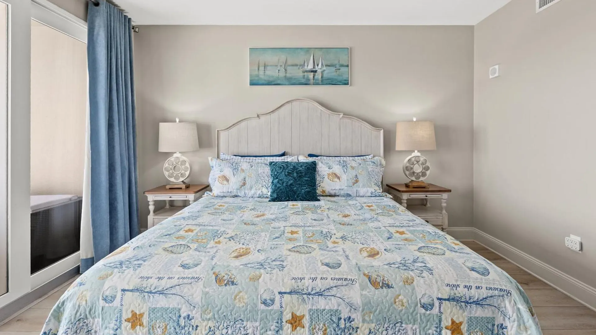 Holiday home Laketown Wharf 1233 - Anchors Away Panama City Beach